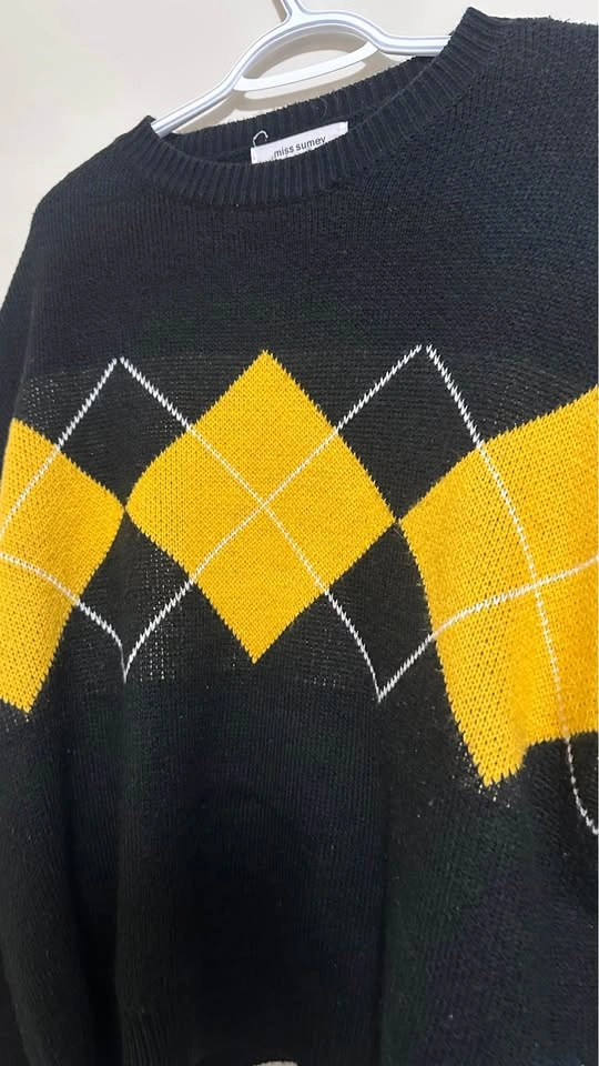 Miss Sumey Argyle Knit Sweater - photo 2