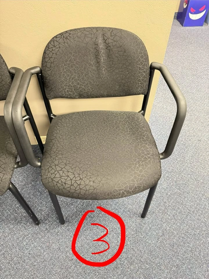 Black Office Guest Chairs with Arms - photo 3