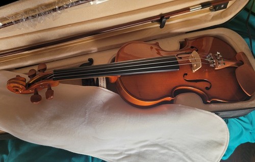 Cecilio 4/4 Full Size Acoustic Violin Set with Case, Bow, Rosin - photo 5