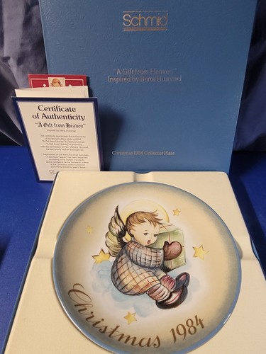 Schmid Sister Hummel collectors Christmas Plate - 1984