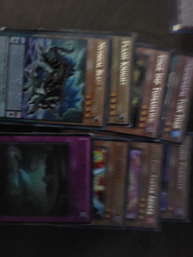 100 Yu-Gi-Oh! Collectable Cards - photo 5