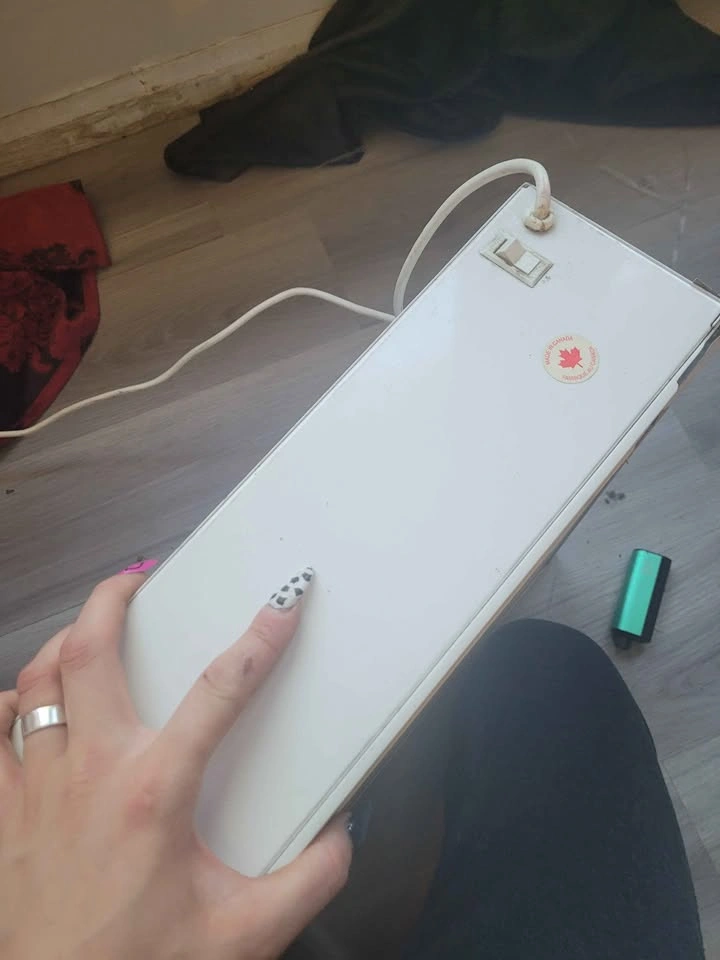 Vintage White Light Box - photo 2