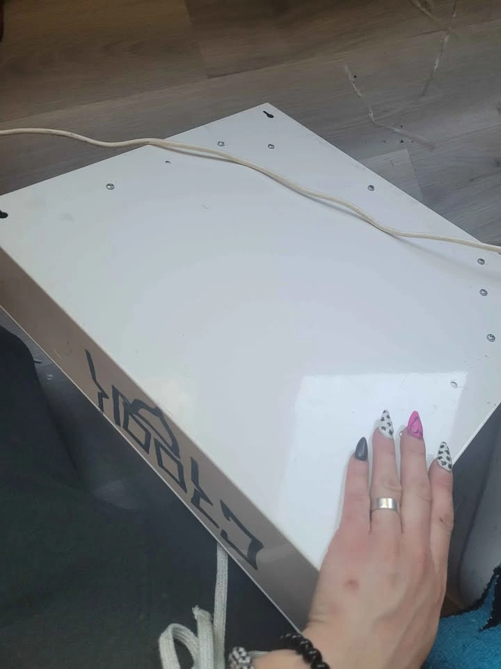 Vintage White Light Box - photo 3