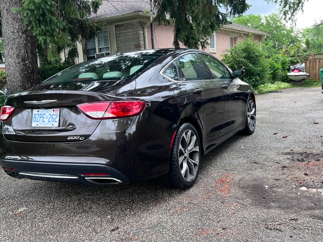 2015 Chrysler 200C V6 | Fully Loaded | 276,211 km | As-Is - photo 4