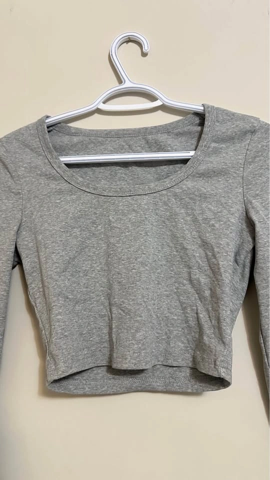 Grey Scoop Neck Long Sleeve Crop Top - photo 4
