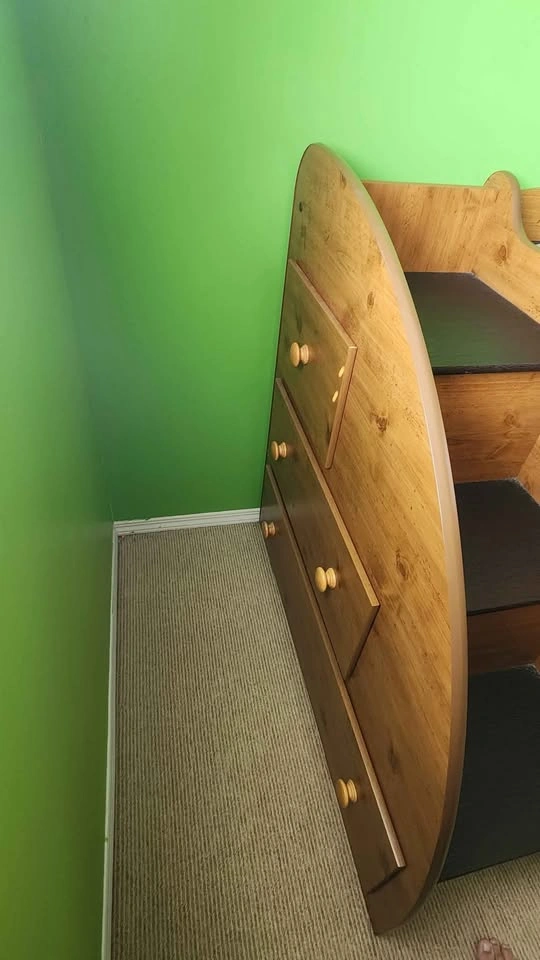 Loft bed with stairs and mattress - photo 3