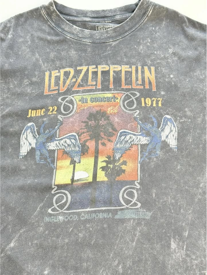 Led Zeppelin Graphic Tee, Vintage Style Band Shirt, Large - photo 3