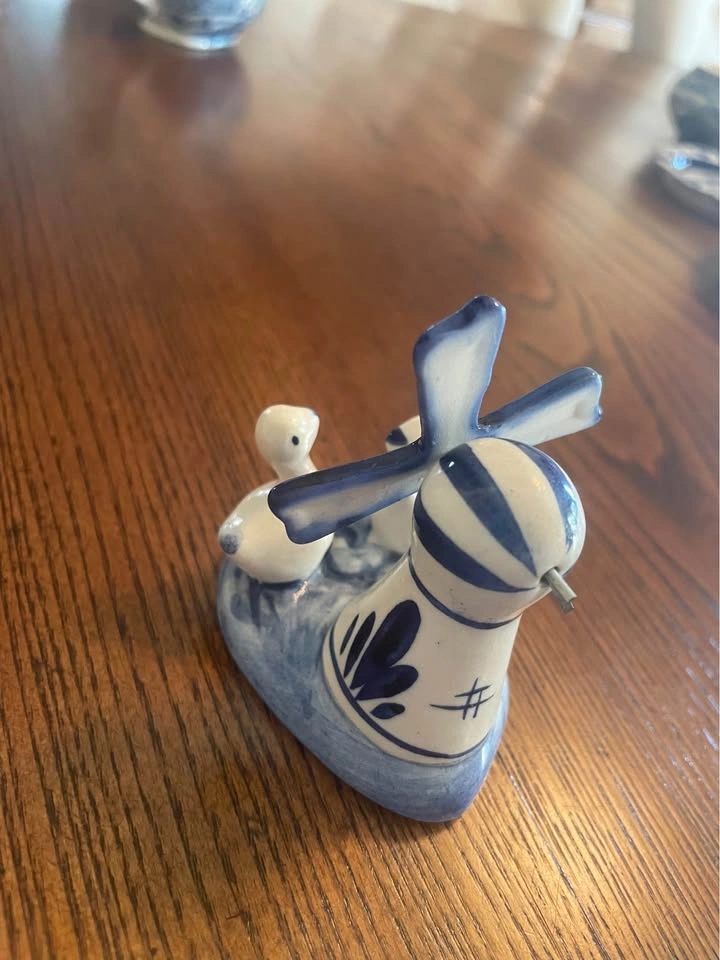 Delft Blue Holland miniature figurine windmill - photo 3