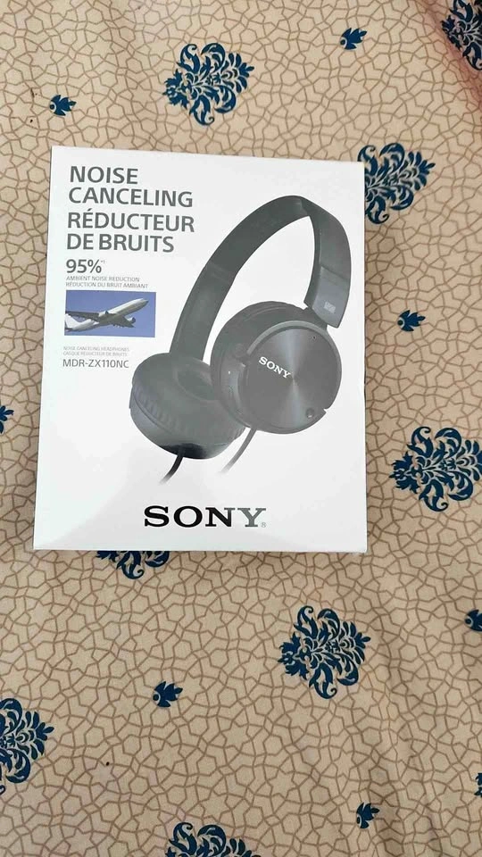 Sony MDR-ZX110NC Noise Canceling Headphones