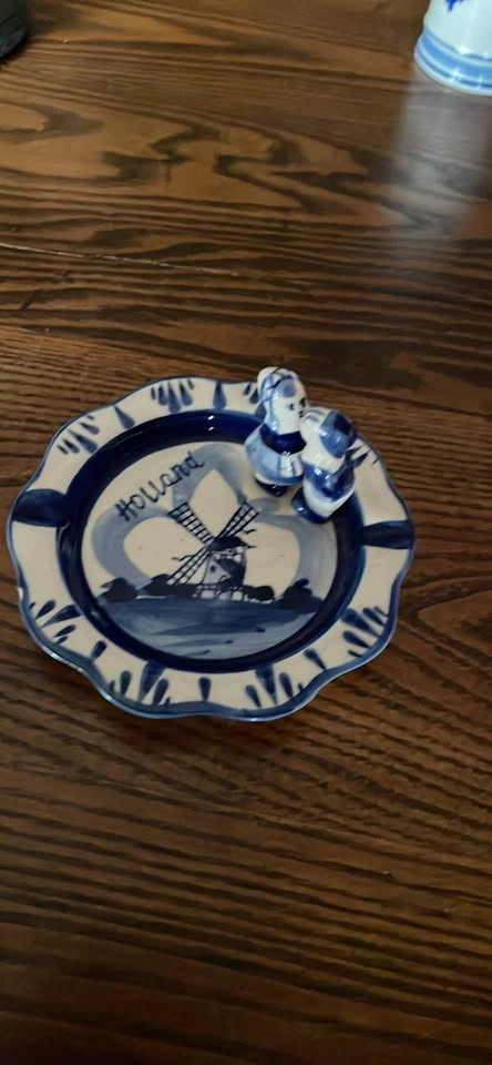 Vintage Delft Blue style ceramic ashtray - photo 4