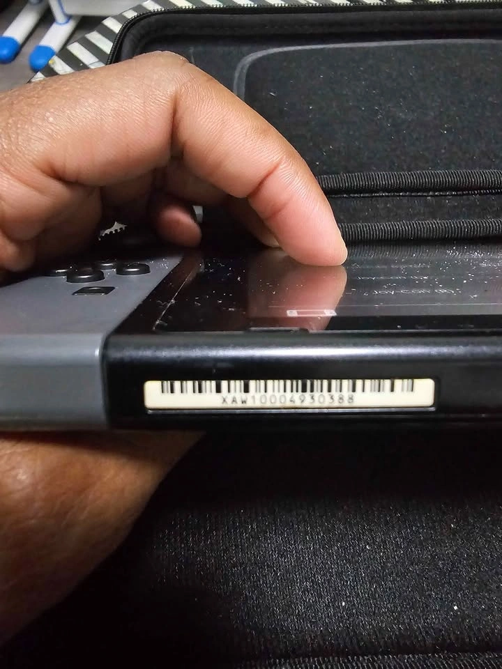 Nintendo switch for sale $200 - photo 3