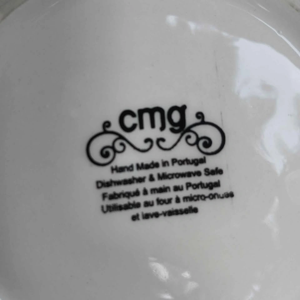 Free Dog or cat bowl 🥣 - photo 2