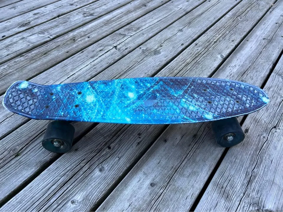 Meketec Skateboard 22 Inch Mini Cruiser Ocean Water image indicator(3)