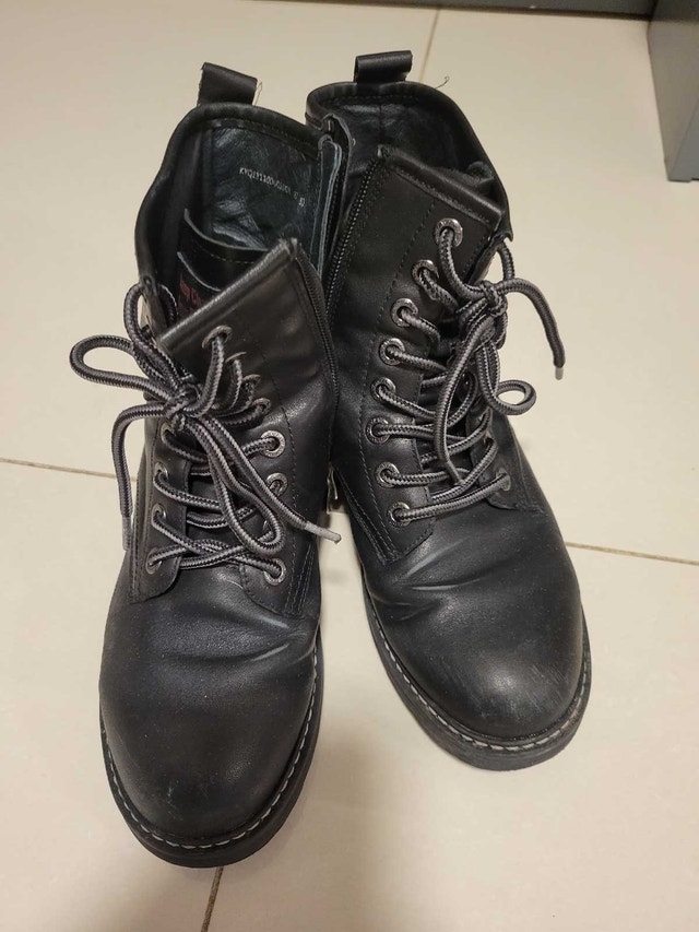 Comely Black Combat Boots