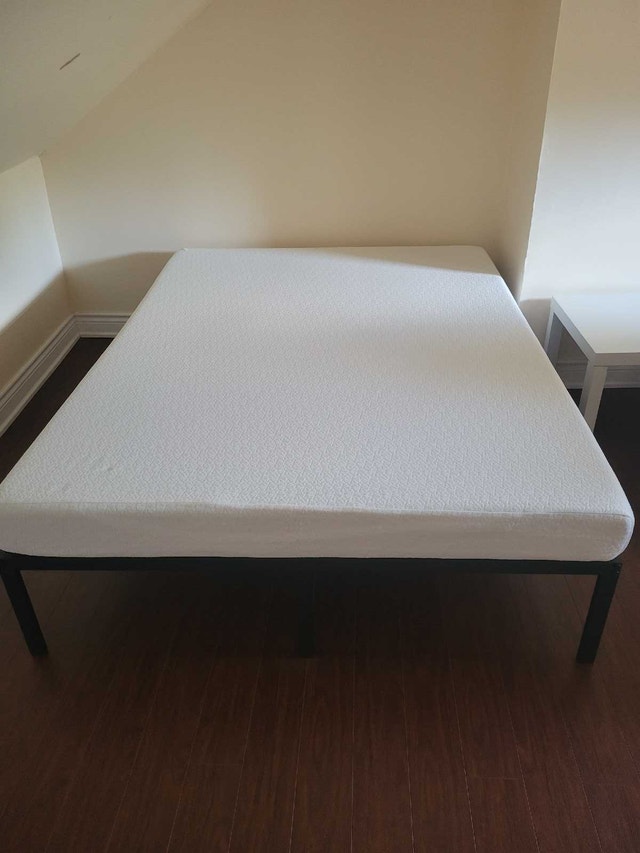 Queen mattress
