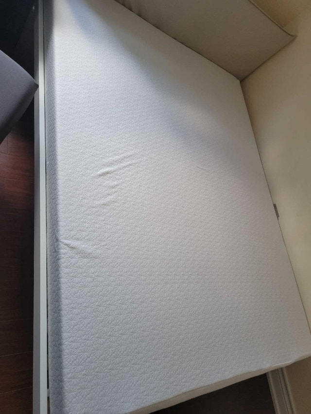 Queen mattress - photo 4
