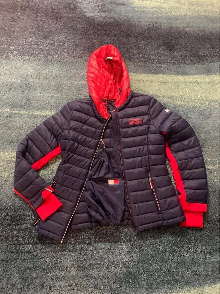 Tommy Hilfiger Lightweight Puffer Down Jacket for Women