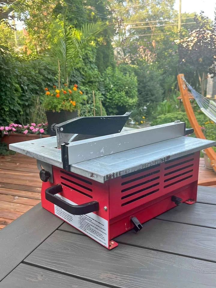 Sky Sharp 7" Bench Top Tile Saw