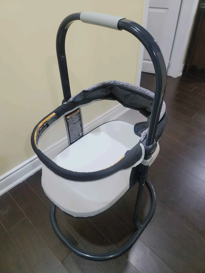Graco bassinet - photo 3