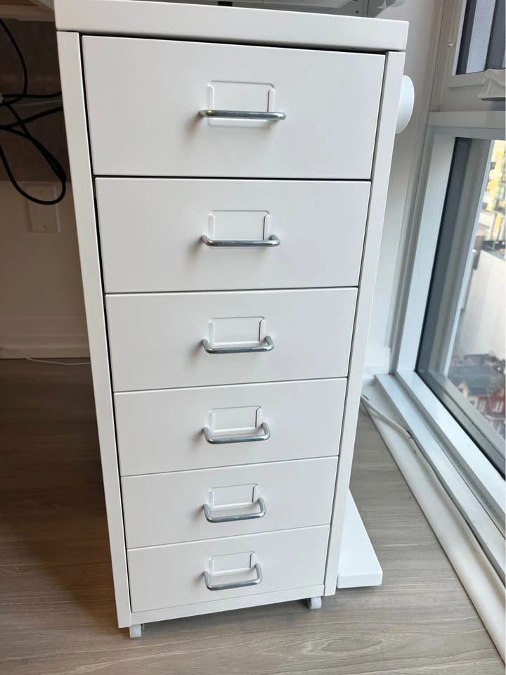 Moving Sale - White Metal 6-Drawer Cabinet - photo 2