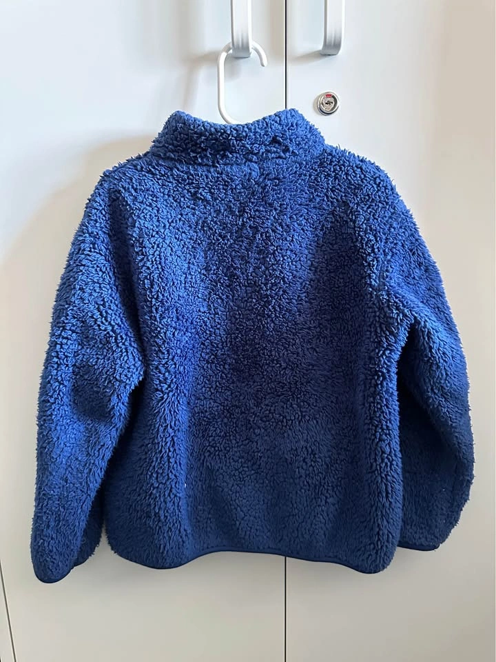 Uniqlo Fluffy Yarn Fleece Full-Zip Jacket kids size 5-6Y - photo 2