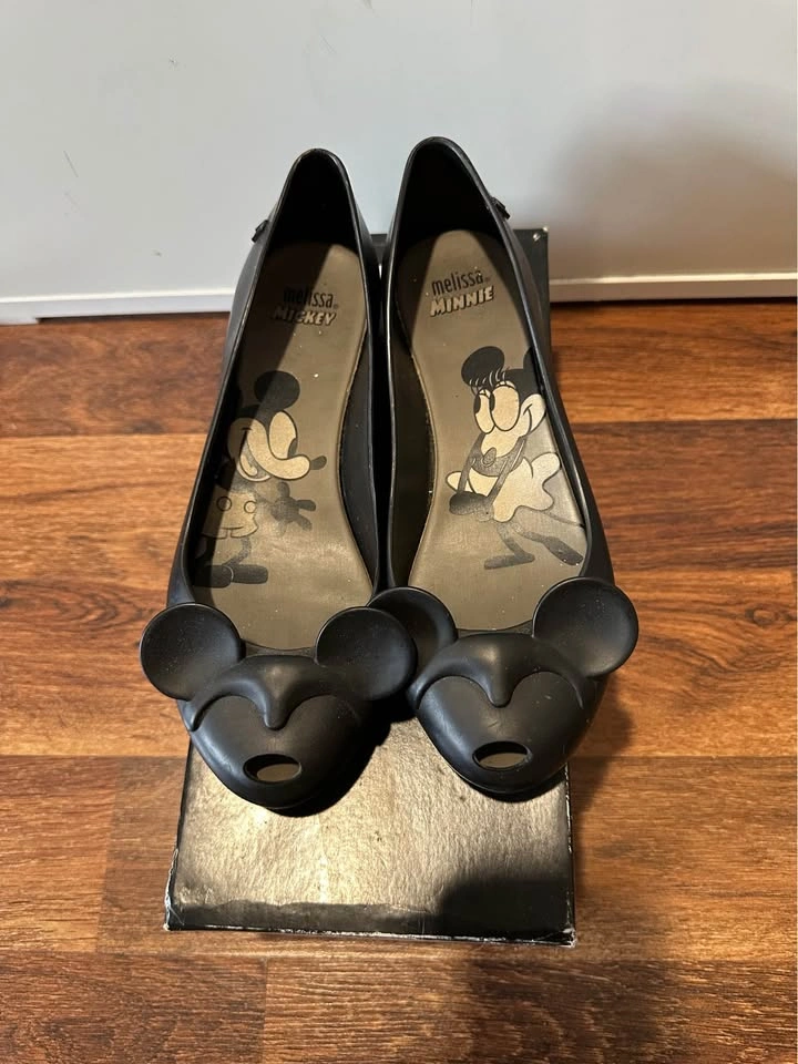 Melissa ultragirl minnie III flat shoes size 7 - photo 2