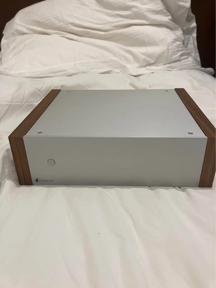 URGENT MOVING SALE: Pro-Ject Hi-Fi DS2 Audio Stack - photo 2