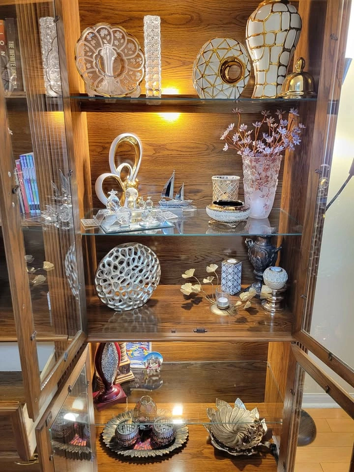 Wooden Bookcase and Showcase - photo 3