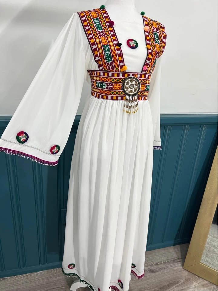 Afghani dress. Beautiful elegant dress - photo 3