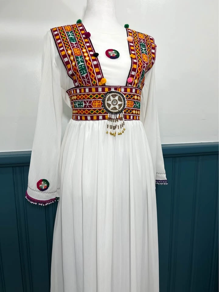 Afghani dress. Beautiful elegant dress - photo 5