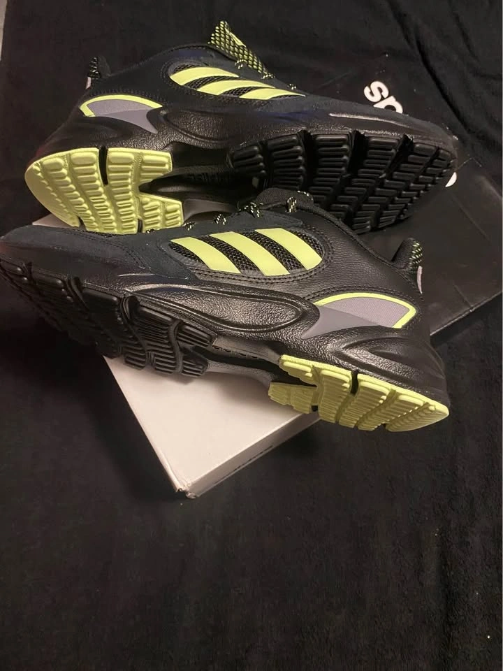 Adidas 90s Valasion Men Shoes Size 7.5 - New - photo 2