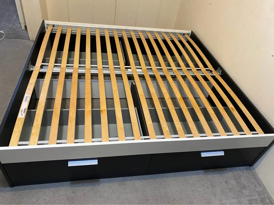 King Bed Frame with 4 large drawers - photo 2