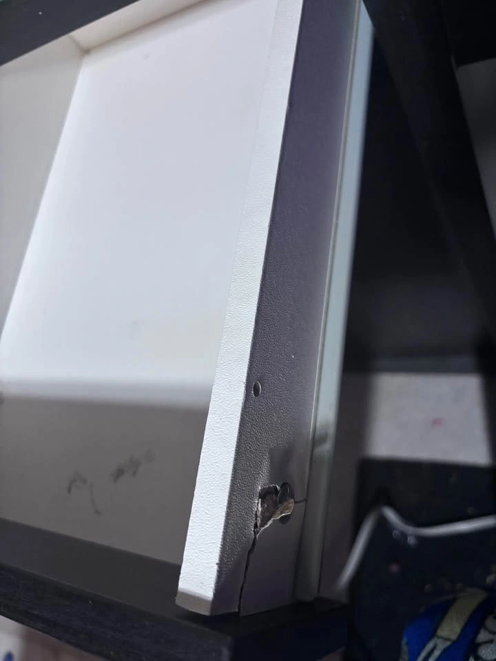 PICKUP ONLY Black Desk with Drawers 80$ OBO - photo 2