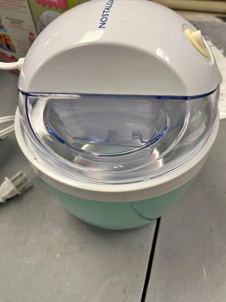OPEN BOX Nostalgia 1-Pint Electric Ice Cream Maker