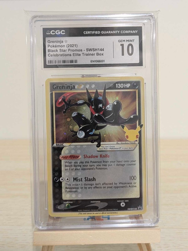 Pokemon Greninja Gold Star SWSH144 CGC 10