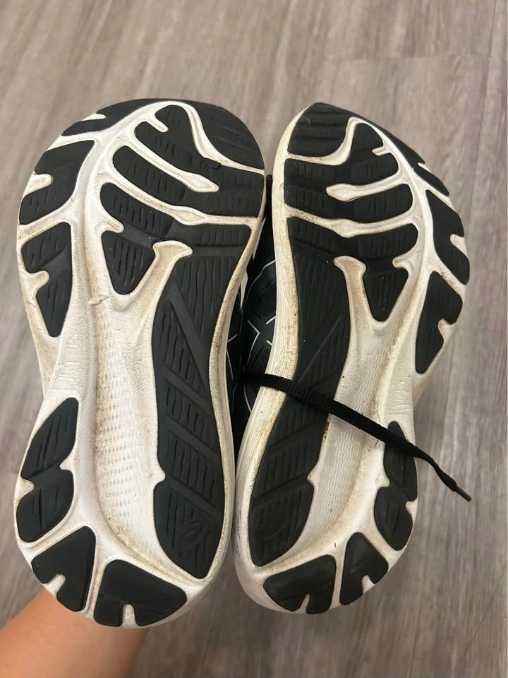 Asics Gel-Kayano 28 Running Shoes - photo 3