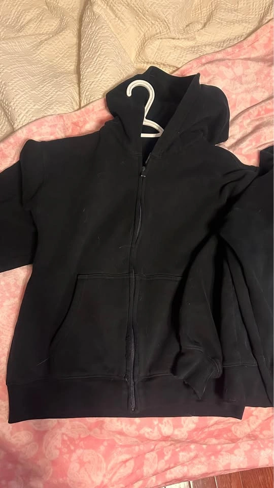 Aritzia Hoodies - photo 5