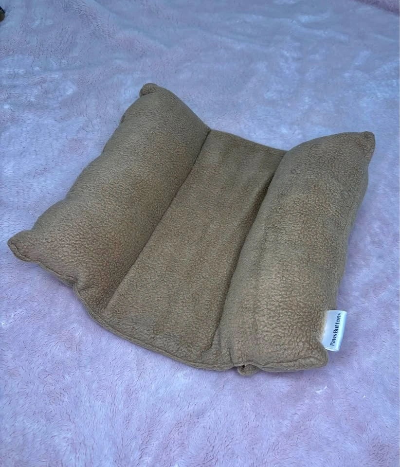 rabbit bed- flop style bed