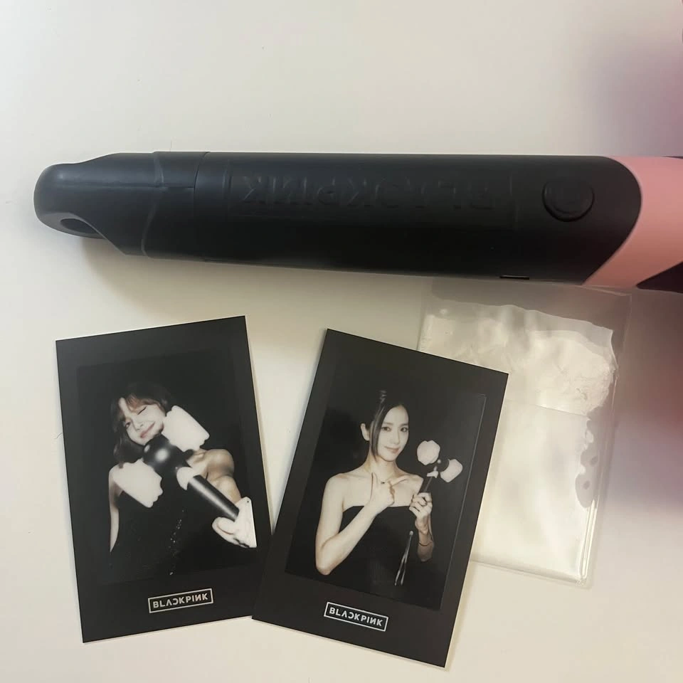 BLACKPINK Official Lightstick Ver. 2 - photo 2