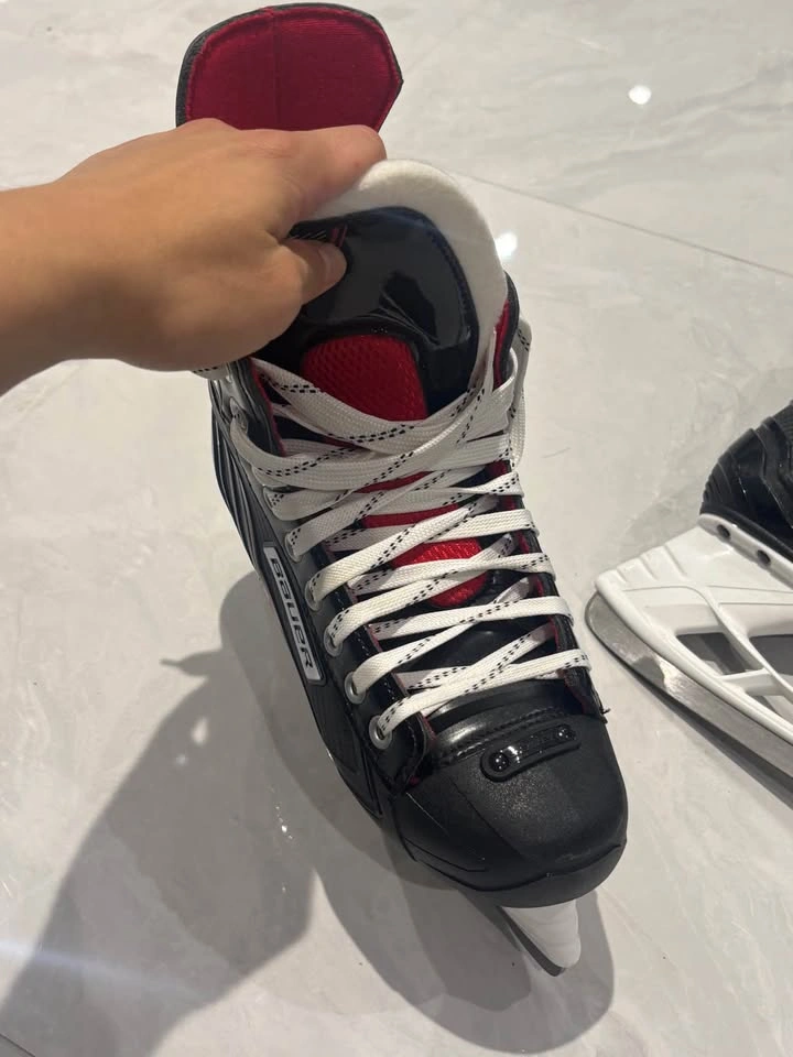 Youth Bauer Skates (New) - photo 2