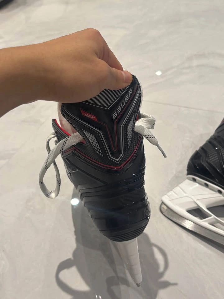 Youth Bauer Skates (New) - photo 3