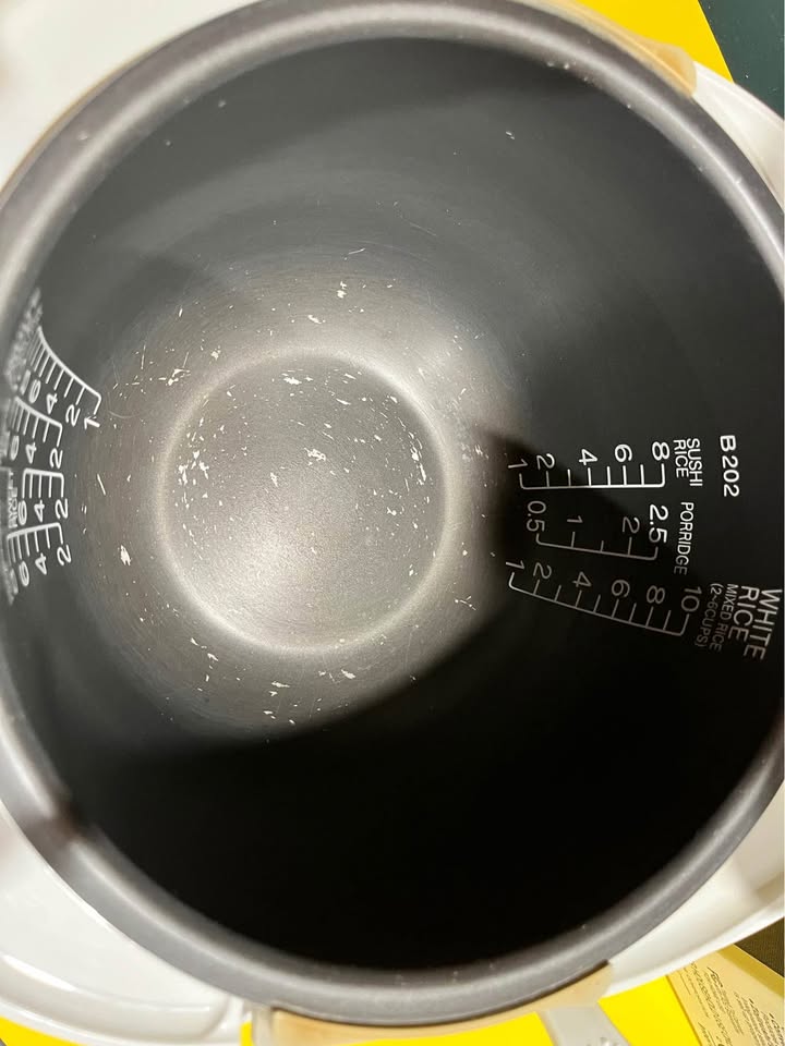 Zojirushi Neuro Fuzzy 10-Cup Rice Cooker NS-ZCC18 - photo 3