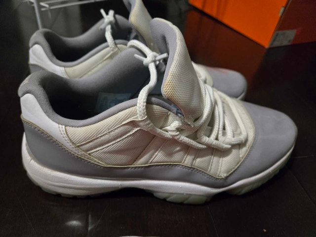 Jordan 11 Low Cool Grey Size 11 - photo 2