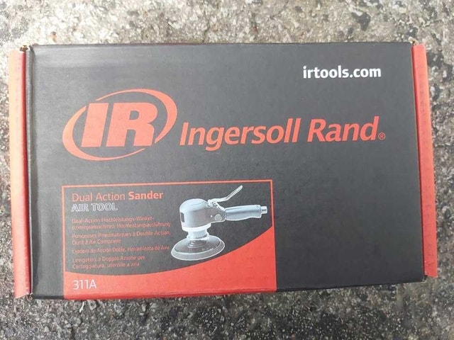 Ingersoll Rand Dual Action Sander