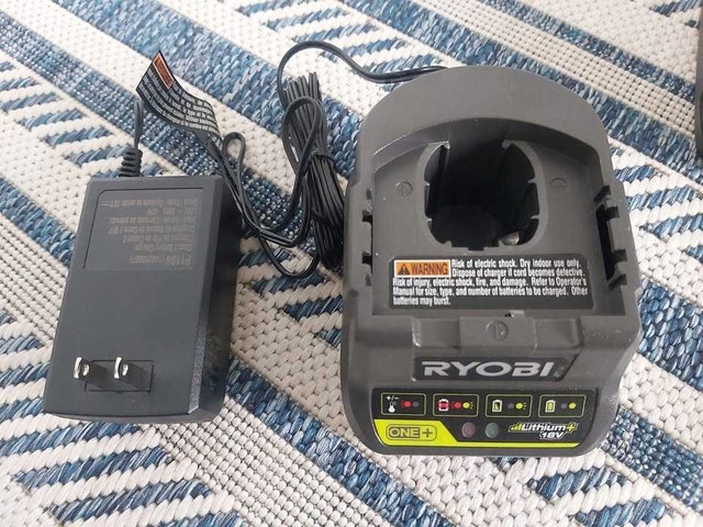 Ryobi Drill Driver - photo 2