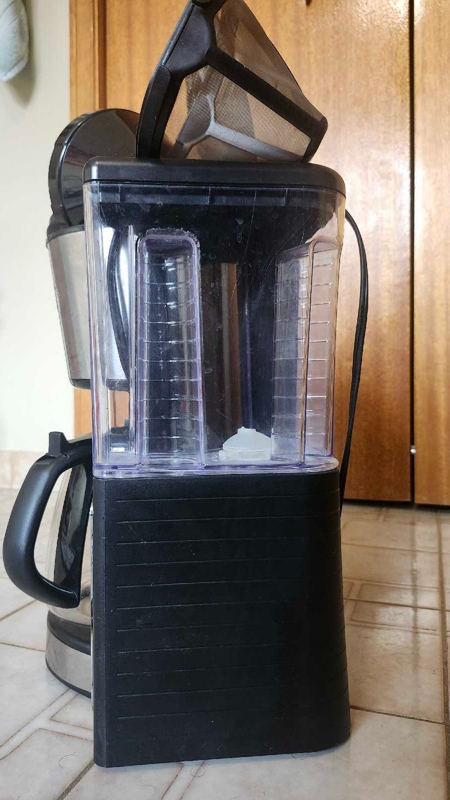 Ninja Coffee Maker - photo 2