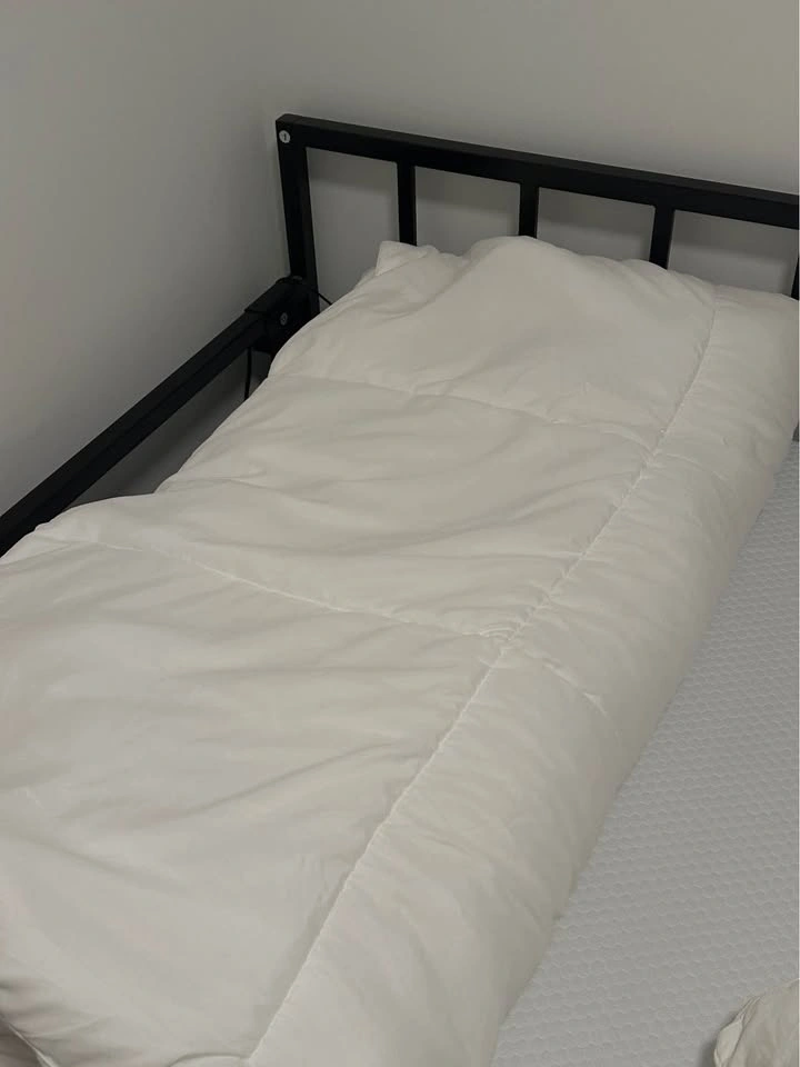 Utopia Bedding Queen Lightweight Comforter - photo 2