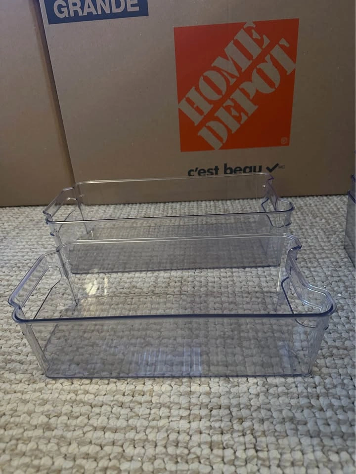 Clear Plastic Storage Bins - Set of 8 - photo 4