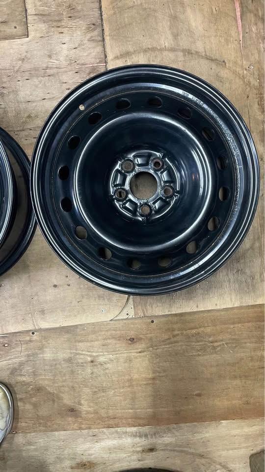 7.5x18J Steel Rims 5x114.3 - photo 2