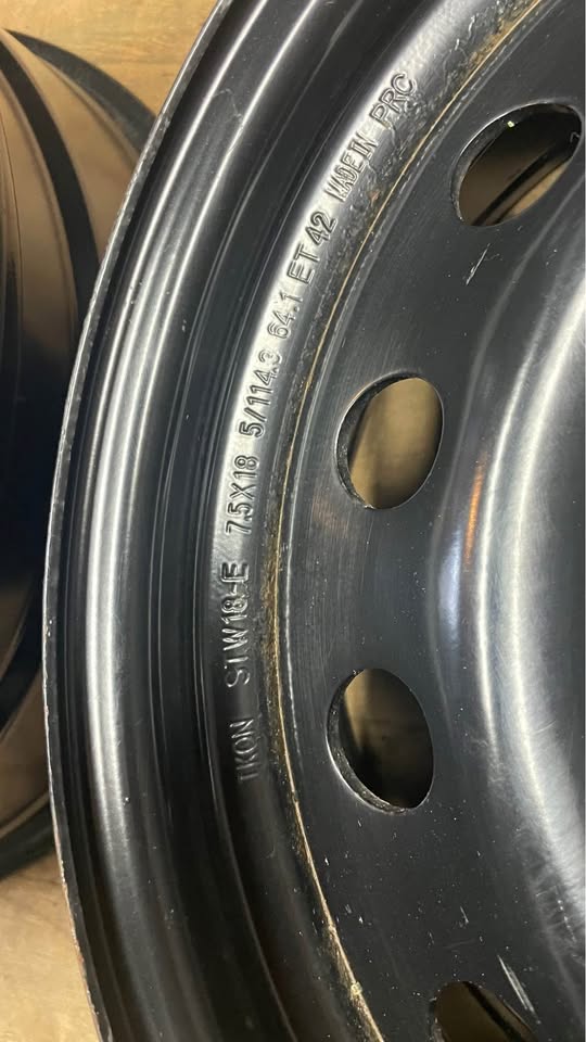 7.5x18J Steel Rims 5x114.3 - photo 5